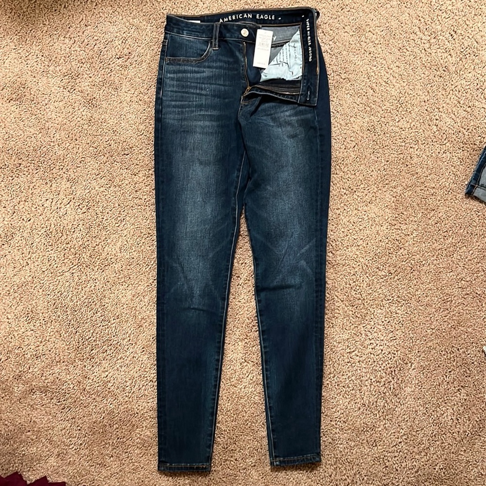 New With Tags American Eagle Super High Rise Jegging